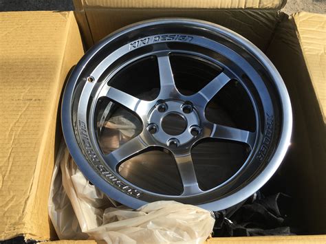 cosmis racing rims